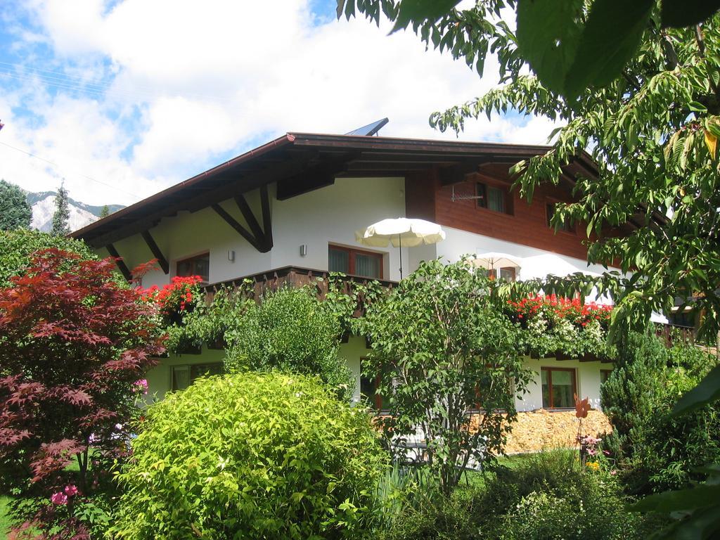 Haus Alpengluehn Hotel Sautens Exterior photo